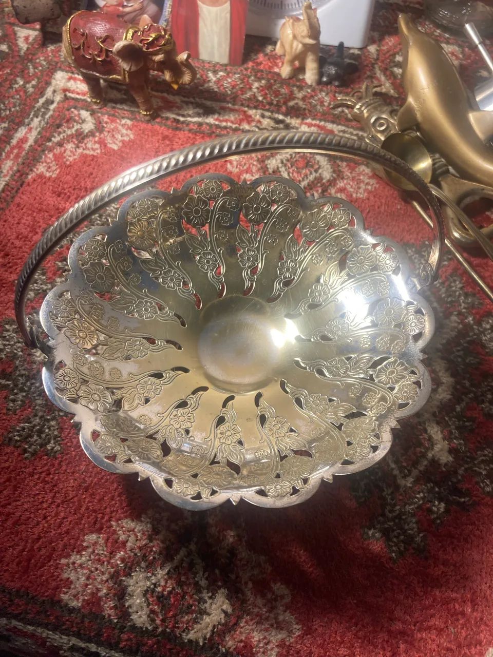 Elegant 90% silver basket