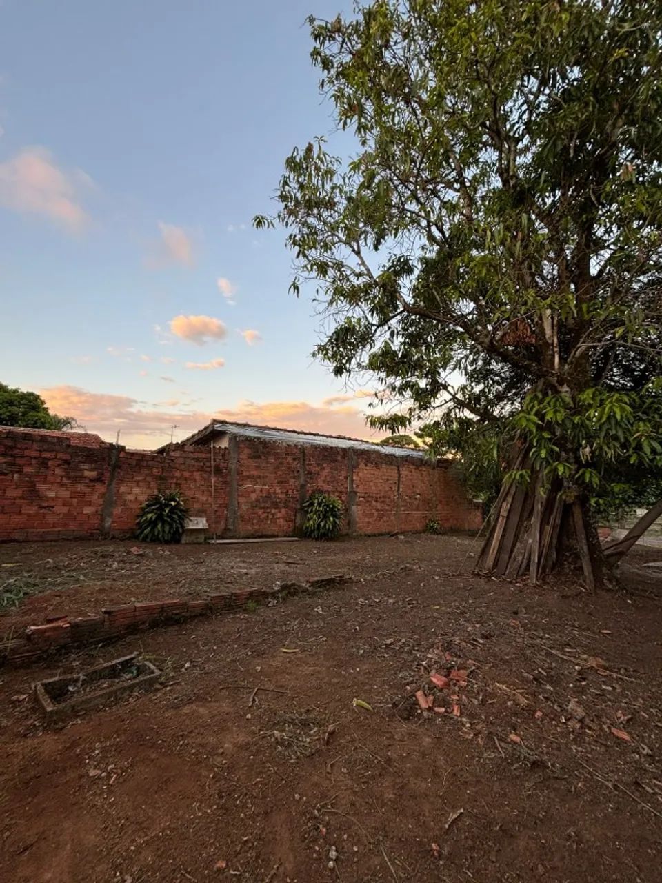 Casa com terreno grande  - Foto 4