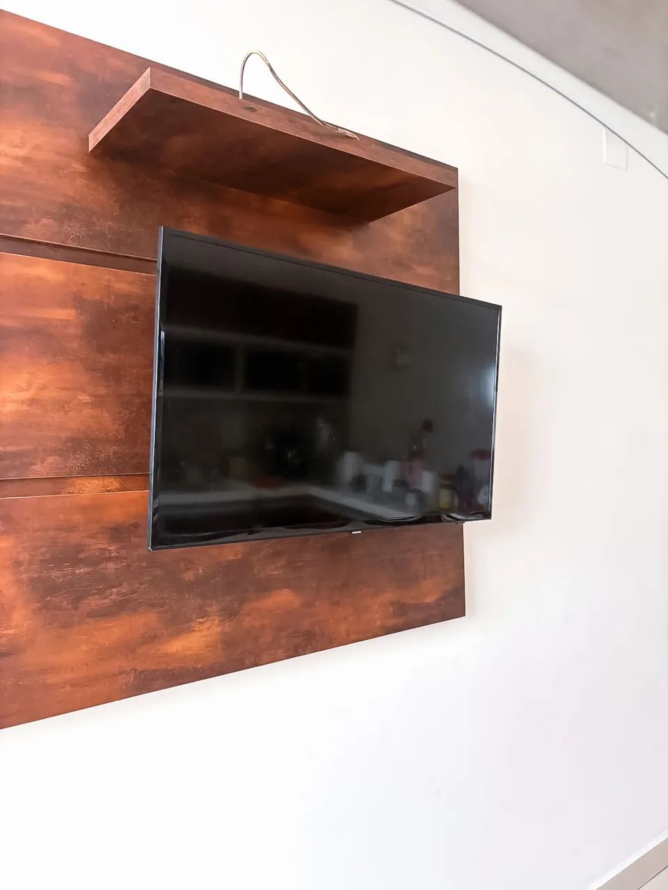 TV SAMSUNG + controle- funcionando perfeitamente 