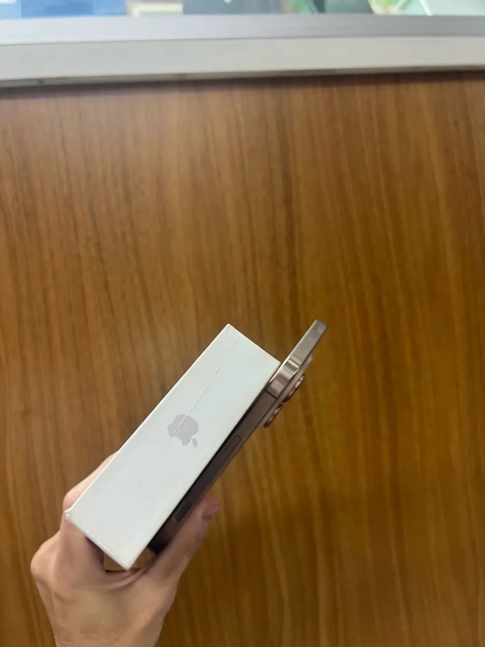 16 PRO MAX 256GB SILVER VENDO  - Foto 5