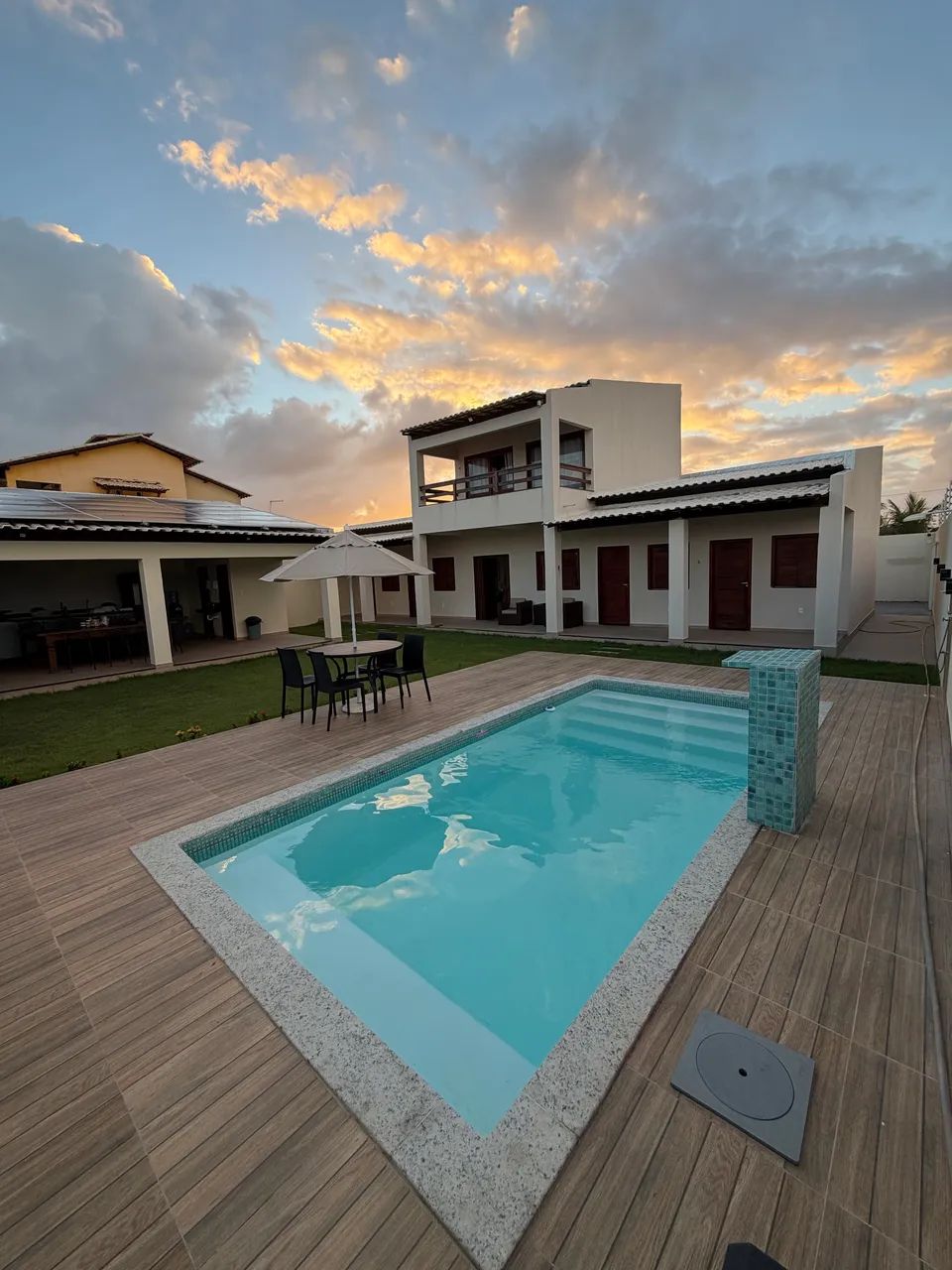 Casa na Praia da Caueira com 4 Suites Climatizadas