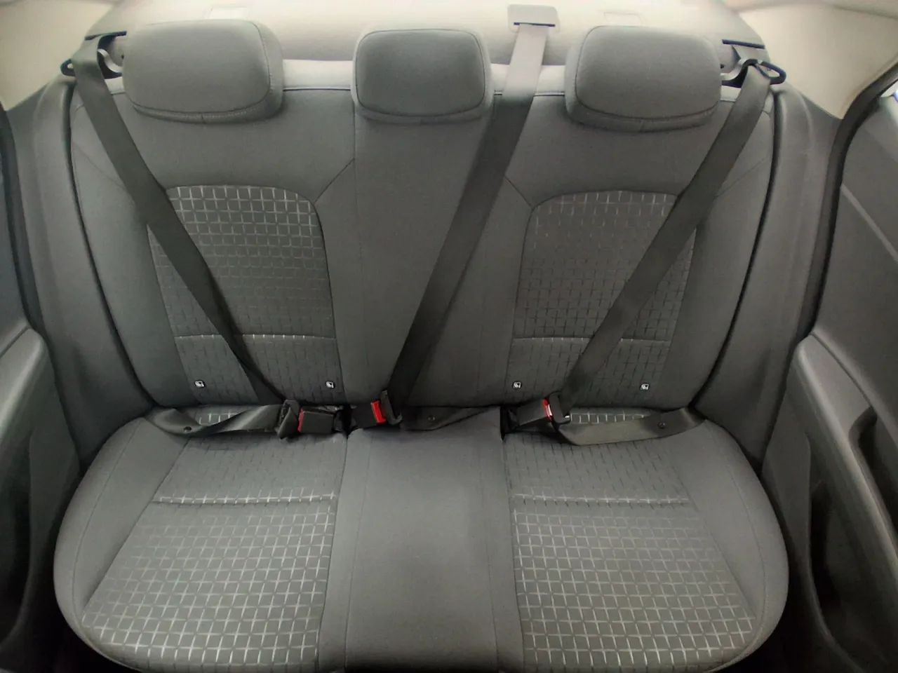 Hyundai HB20S Limited 1.0 TB Flex 12V Aut., foto 18 de 18