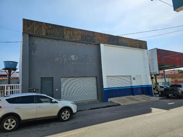 Alugo Sala Comercial Centro, Rua 20 entre GO e MA, 130 m2