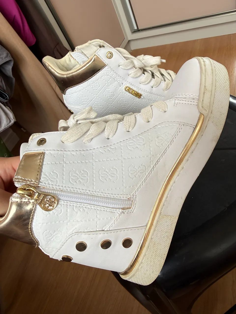 Tênis botinha Guess original 35 - Foto 3