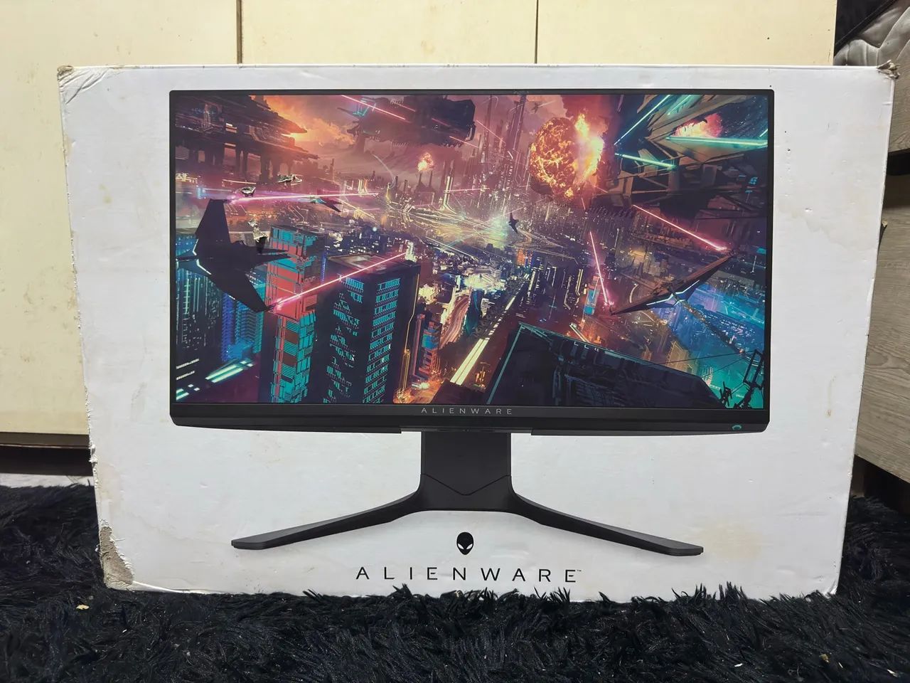 Monitor Alienware 240hz