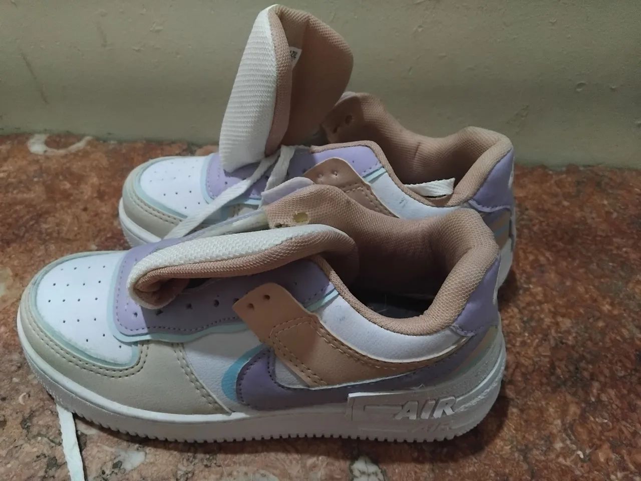 Tênis Nike Air tamanho 34