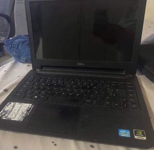 Notebook Dell Inspiron 3421, i5 com defeito