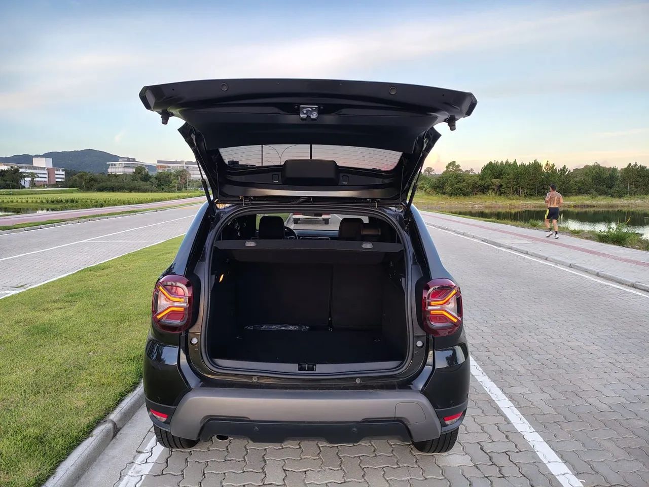Renault Duster Iconic Plus 1.3 TB 16V Flex Aut. 2025 - Foto 3