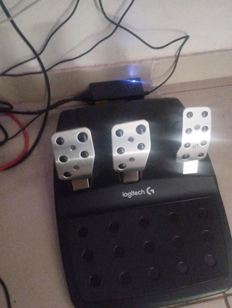 Volante Logitech g920 Pc/Xbox em perfeito estado  - Foto 4