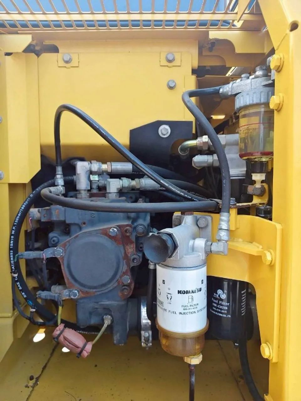 Escavadeira Hidráulica Komatsu Pc130 no 2016 ( REPASSE) - Foto 6