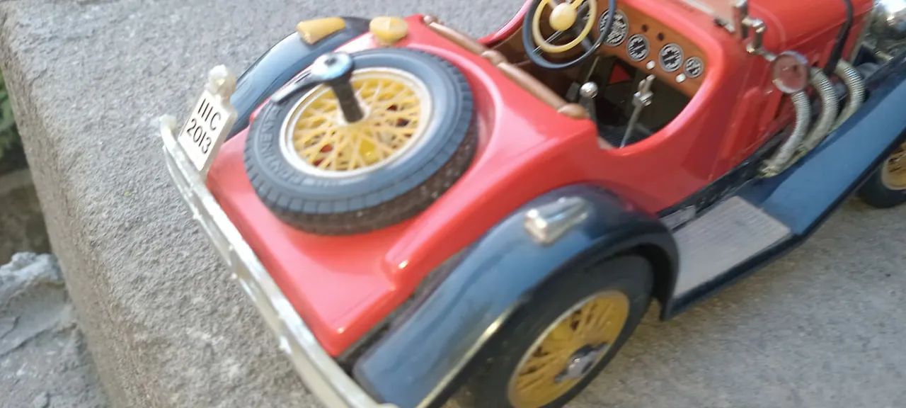 Miniatura Mercedes Benz SSK 1928 - 1/18 - Foto 5