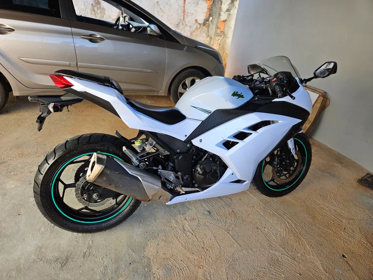 Kawasaki Ninja 300 - Foto 4