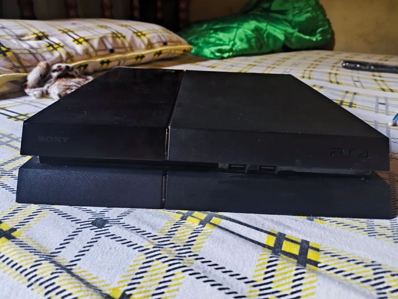 Ps4 + 6 Jogos + 2 Controles (Descrição)<br> - Foto 3