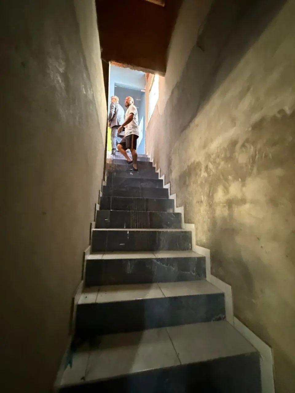 CASA COM PONTO COMERCIAL  - Foto 4