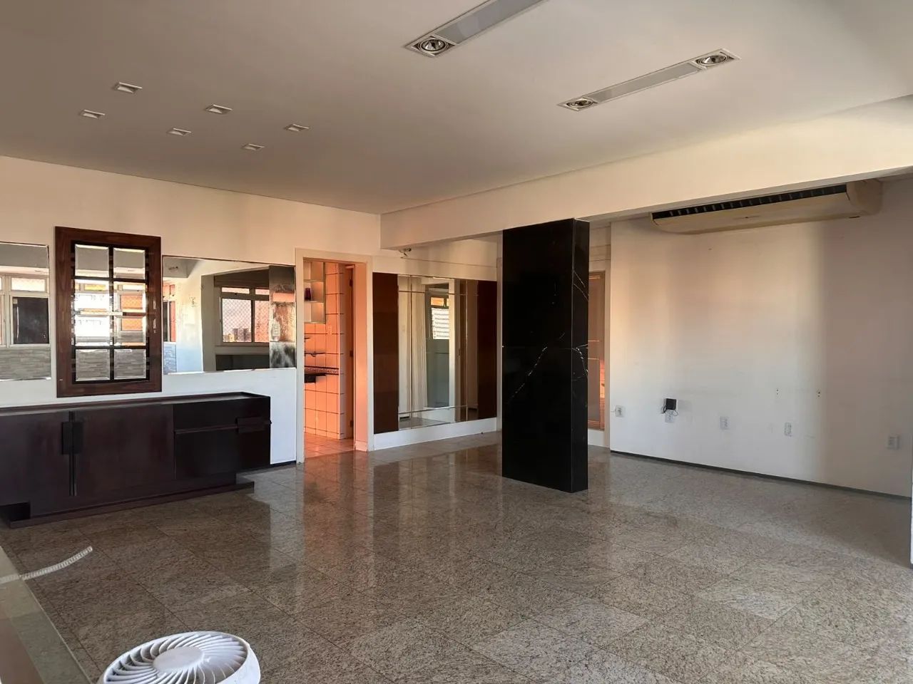 Apartamento com 3 quartos À VENDA, 125 m² - Cocó - Fortaleza/CE - Foto 4