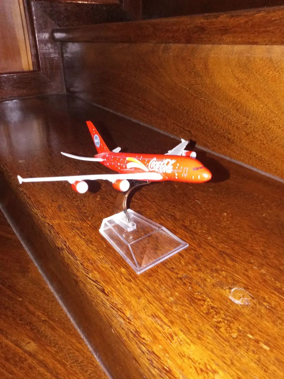 AVIÃO DA COCA-COLA DE METAL COM 15CM DE COMP. - Foto 2