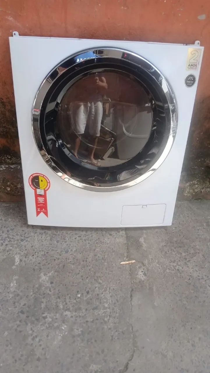 Manutenção e instalação de máquina de lavar e lava e seca