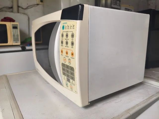 Microondas USADO com GARANTIA - Foto 4