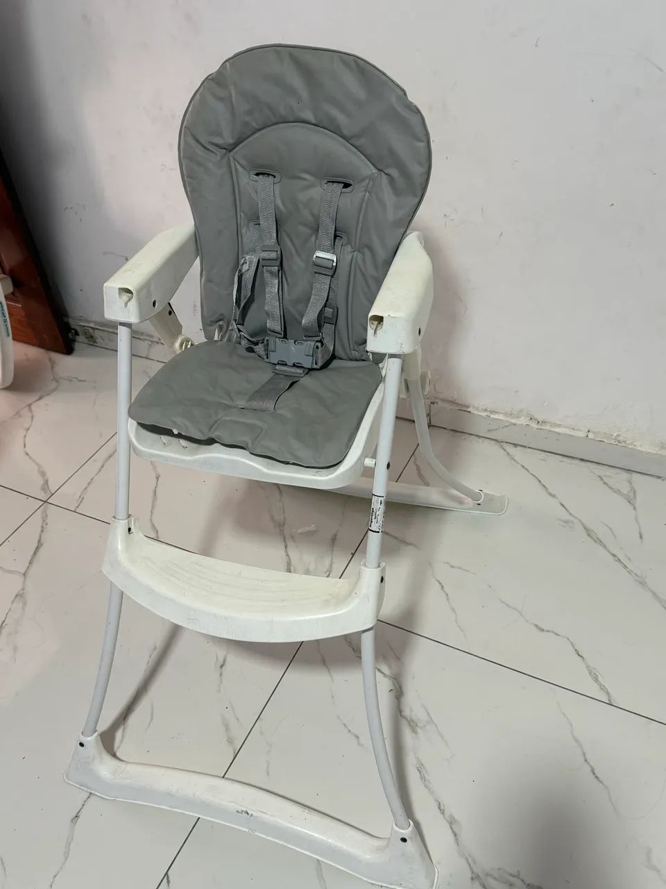 Cadeira de alimentação  - Foto 2