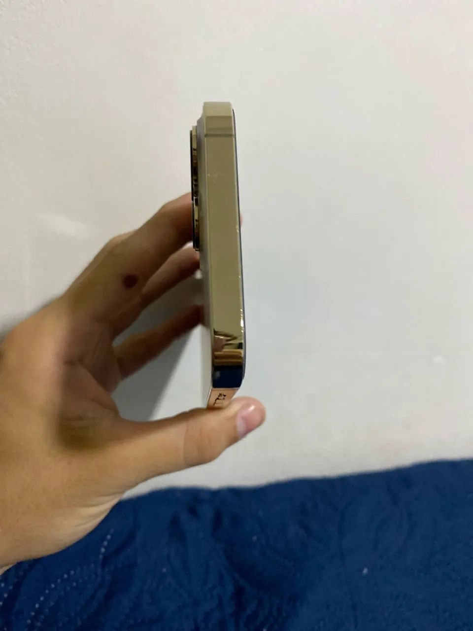 iPhone 13 pro max gold - Foto 3