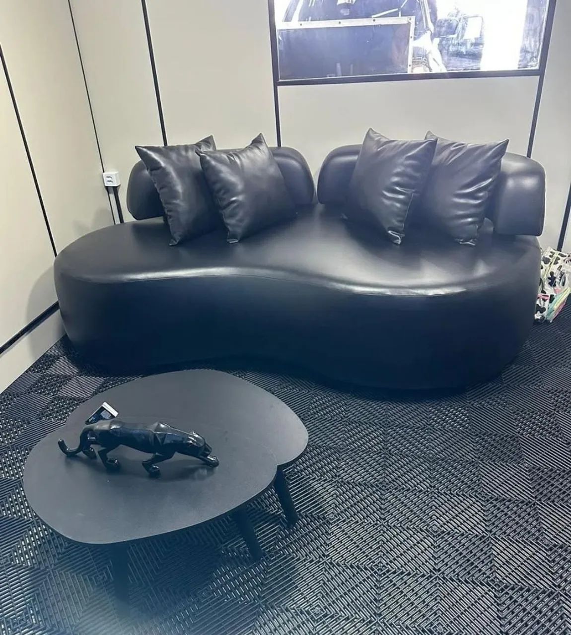 Sofa orgânico em couvim  - Foto 2