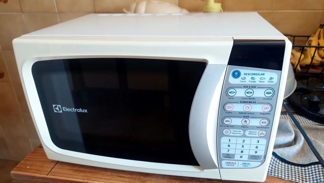 Microondas Electrolux 20L, 110v