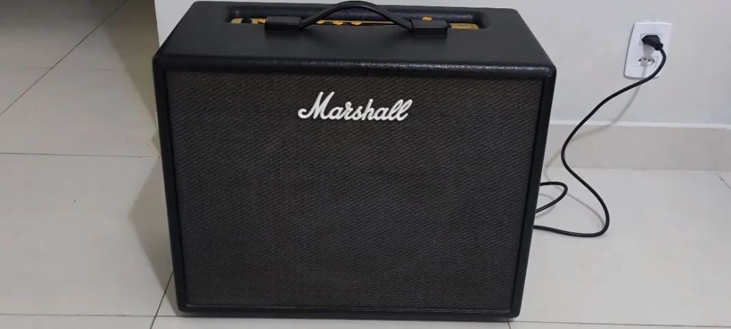 Cubo amplificador Marshall CODE 50