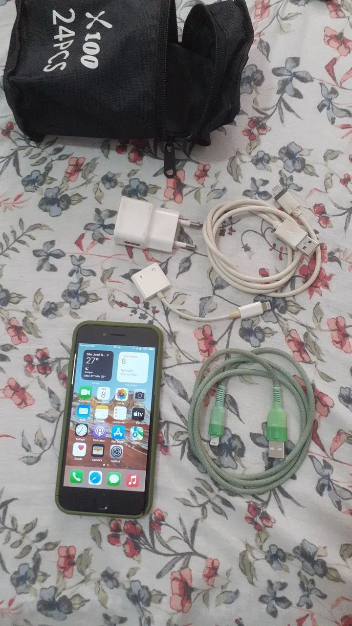 Vendo Iphone 7 top de linha.