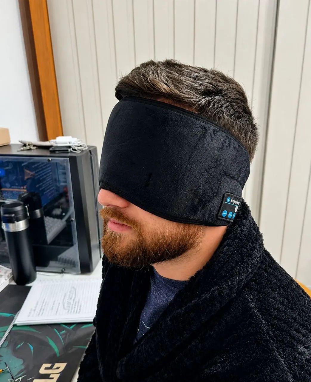 Máscara de sono com Bluetooth 