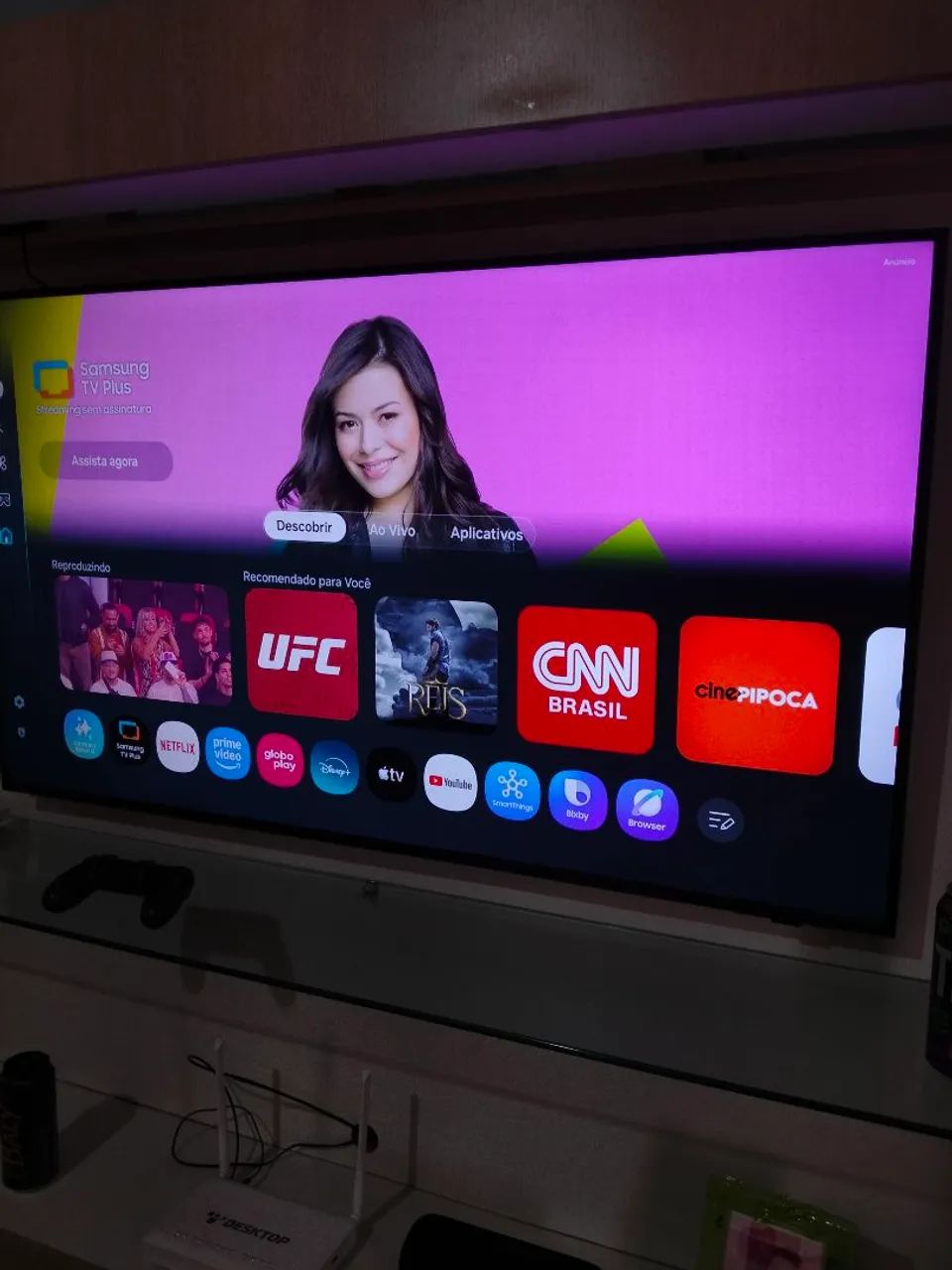 Vendo tv Samsung 50 polegadas smart UHD cristal Xbox integrado 