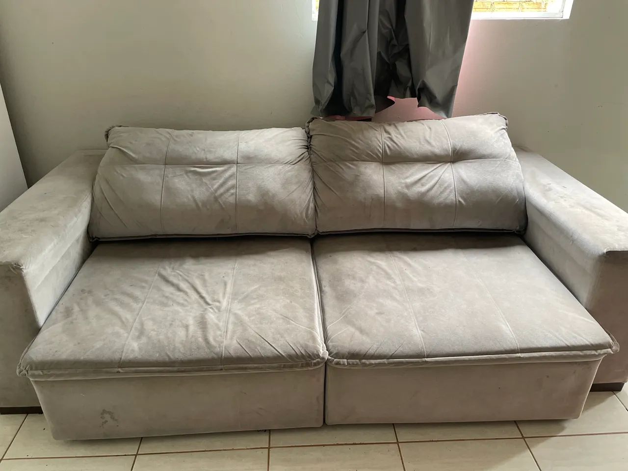 Sofá retratil 