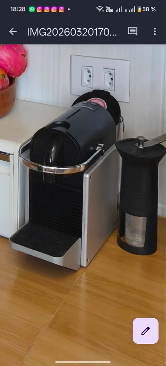 Nespresso pixie