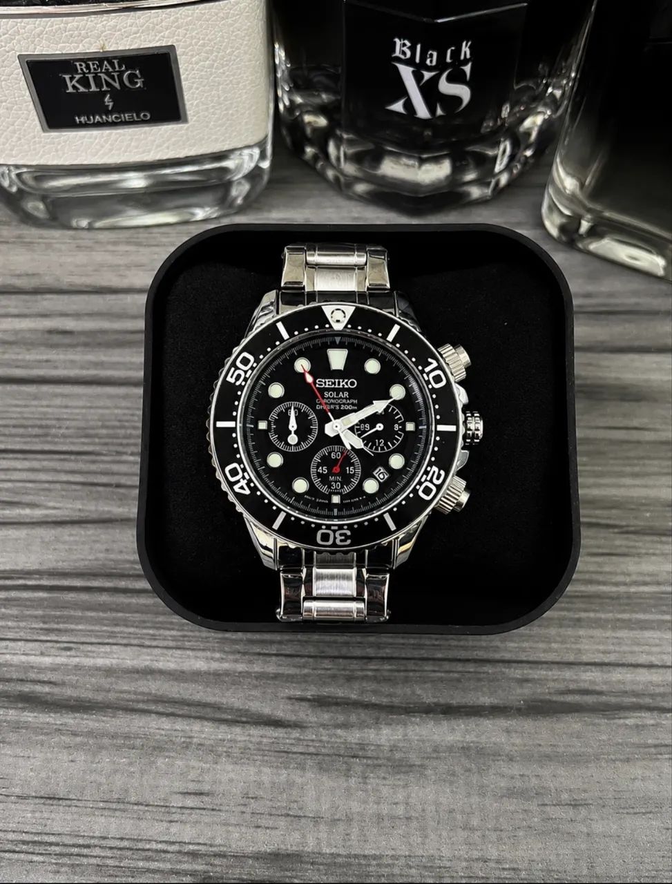     Relógio Seiko Solar  Cronograph 200M Impecável - Foto 2