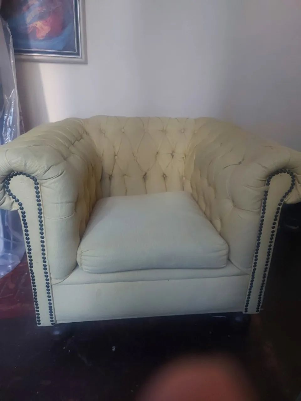 Poltrona Chesterfield Clássica