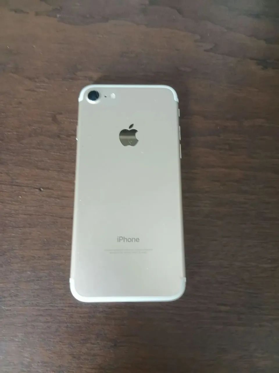 iPhone 7 32 GB com Carregador e Capinha Inclusos - Foto 2