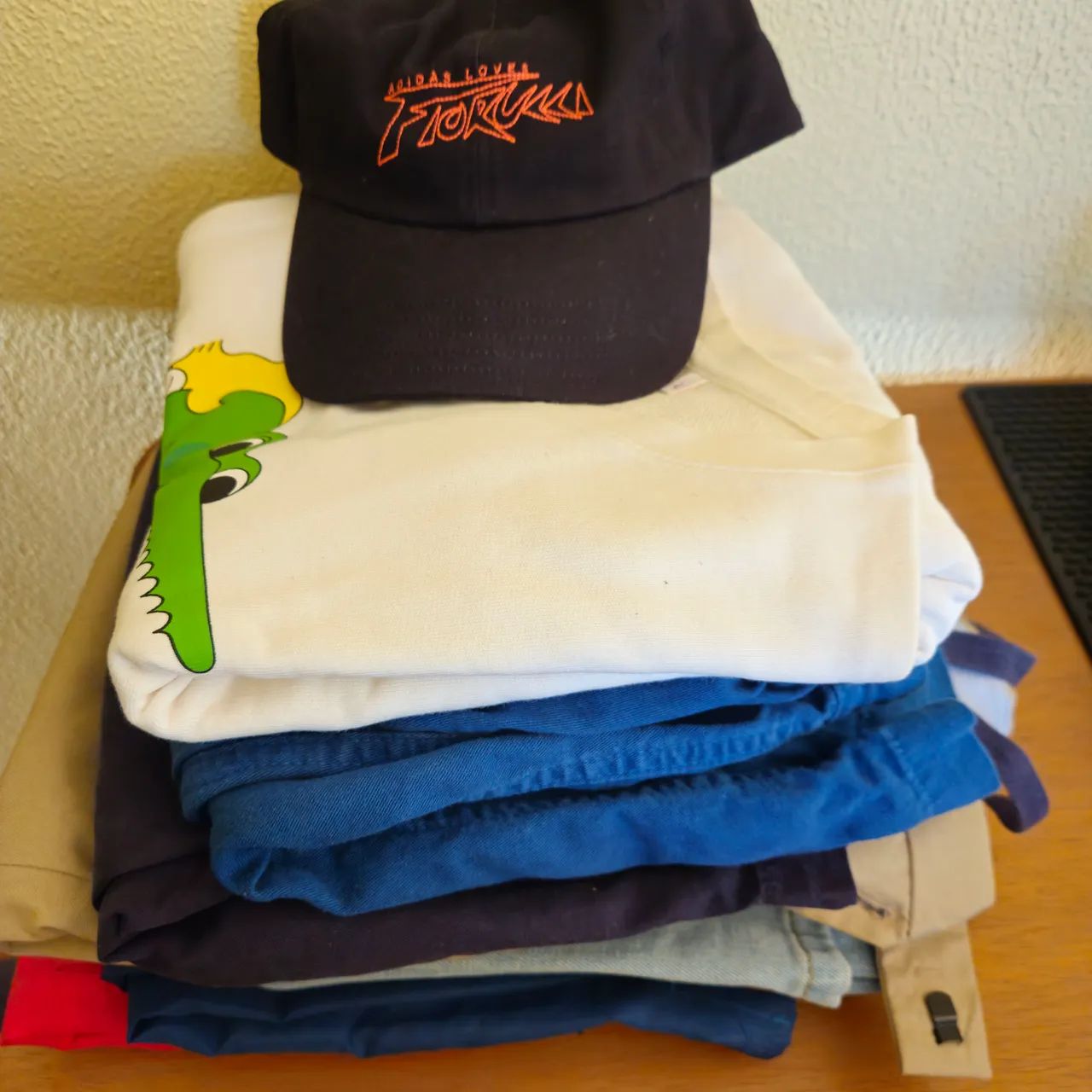 Lote de Roupas 26 Peças Variadas Masculinas - Foto 4