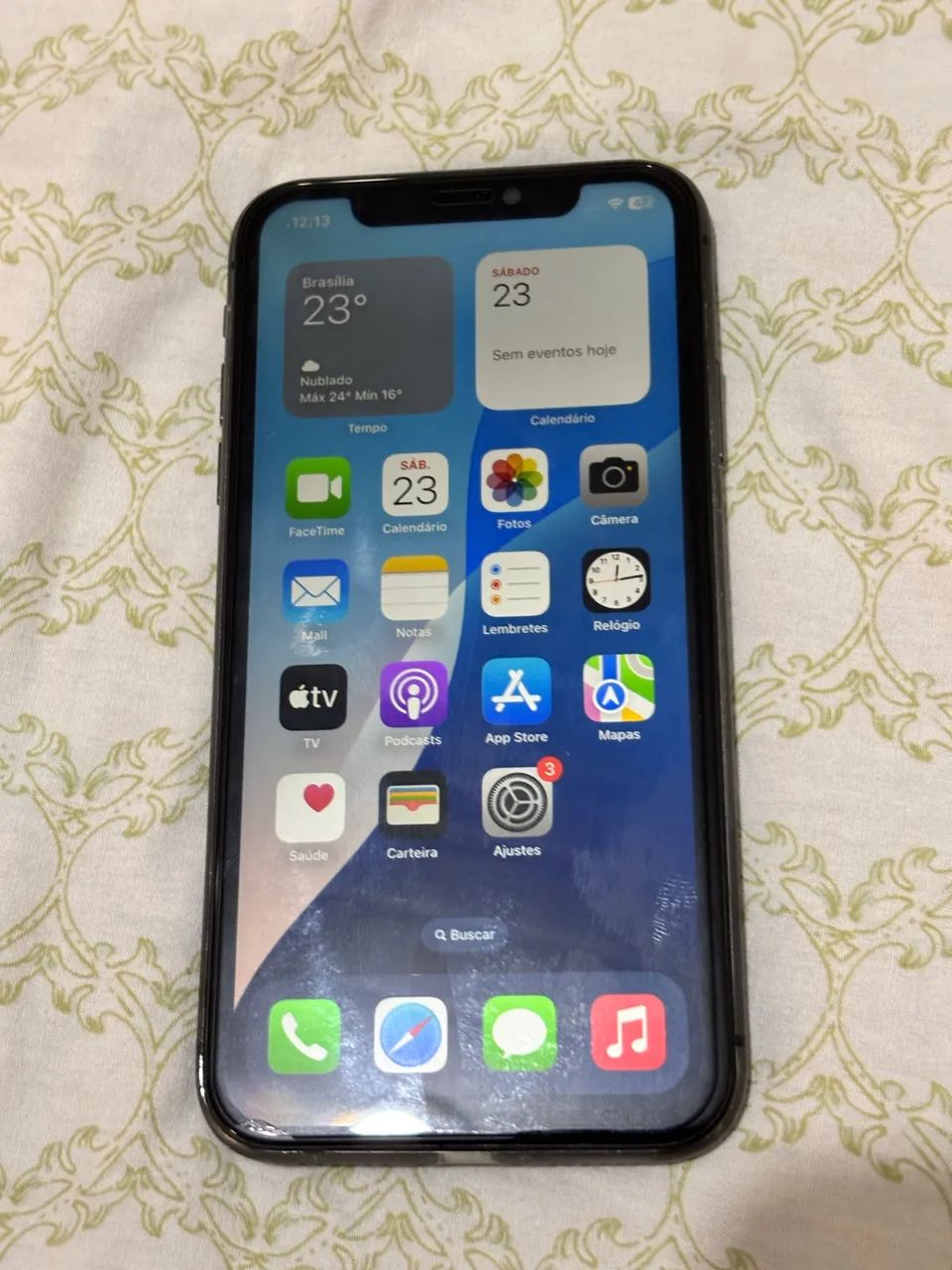 Celular iPhone 11 semi novo  - Foto 3