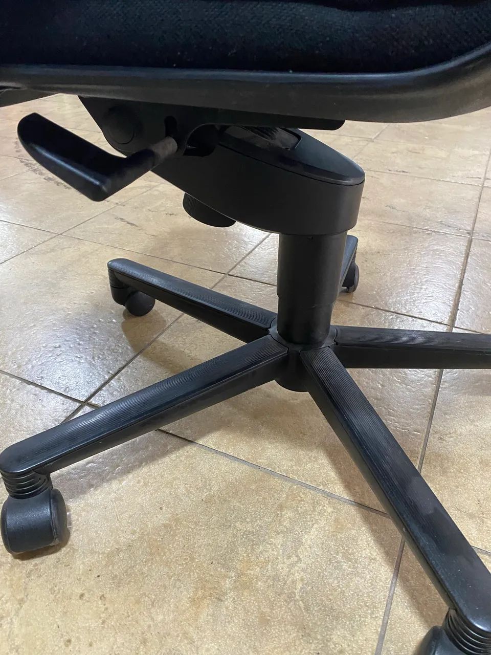 EXCLUSIVIDADE - cadeira Giroflex 44 - Foto 3