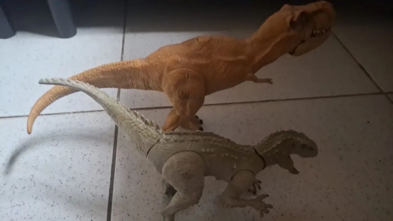 Colecionáveis Jurassic world 2015 - Foto 6