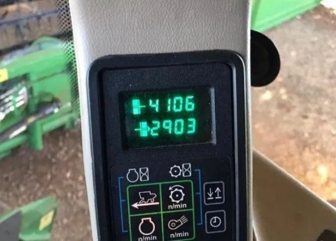 Colheitadeira John Deere 1550 ano 2010 - Foto 3