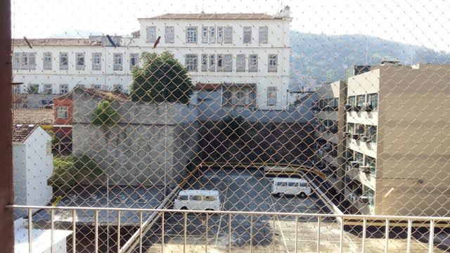 Apartamento 2 quartos sendo 1 suíte todos com armários e 2 vagas de garagem em Vila Isabel