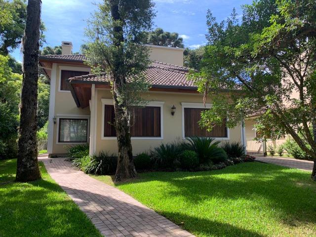 Maravilhosa casa em Condomínio. Canela/RS