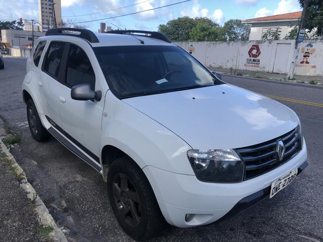 Duster 2015 automática