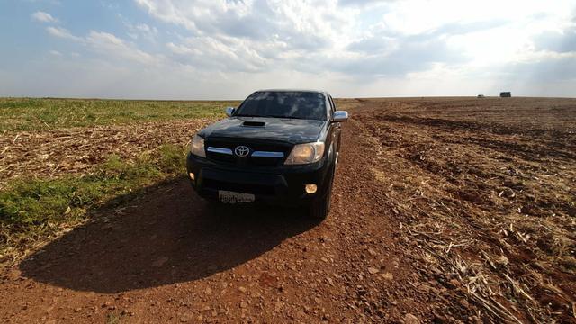 Hilux CD 3.0 SRV 4x4 autom ano 2006