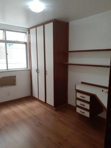 Apartamento de Frente em Irajá, 03 Dormitórios, Varanda, Garagem etc - Foto 3
