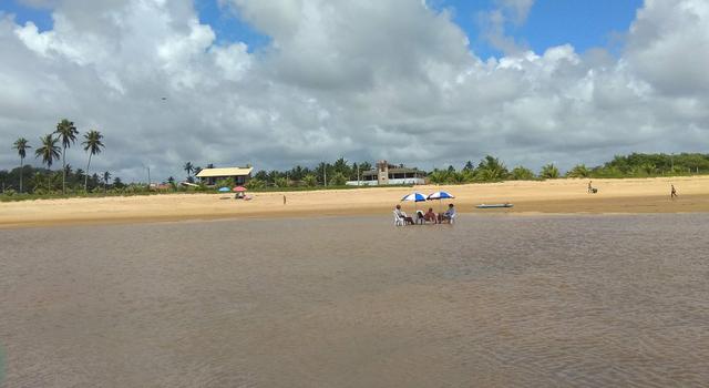 Terreno à beira mar, oportunidade única! - Foto 12