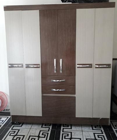 Gurda-roupa