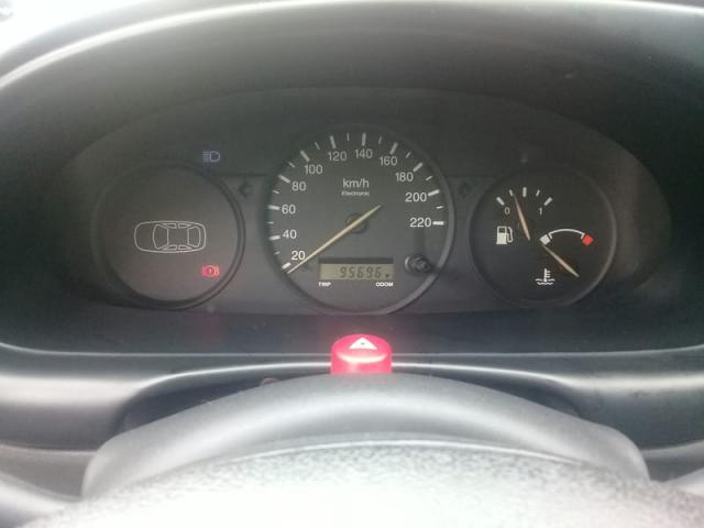 FORD FIESTA GL 1.0mpi 2P 2001 - Foto 14