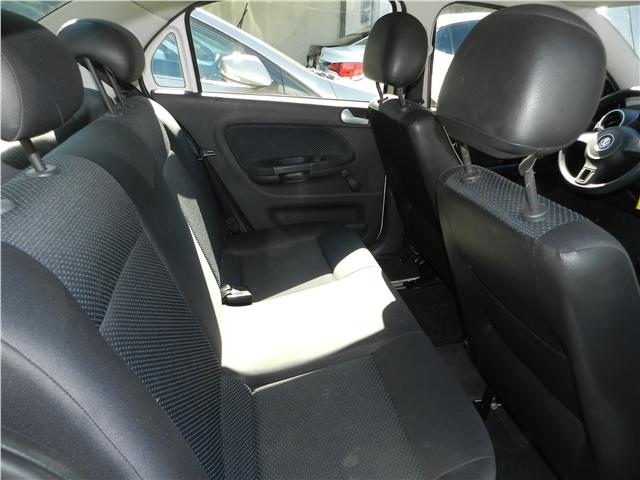 Volkswagen Voyage 1.6 mi trendline 8v flex 4p manual - Foto 6