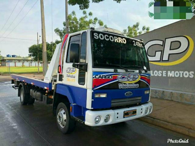 Ford cargo 815 Guincho plataforma